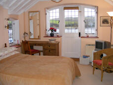 new extra double bedroom at Bishops Quay